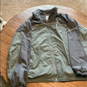 Columbia windbreaker